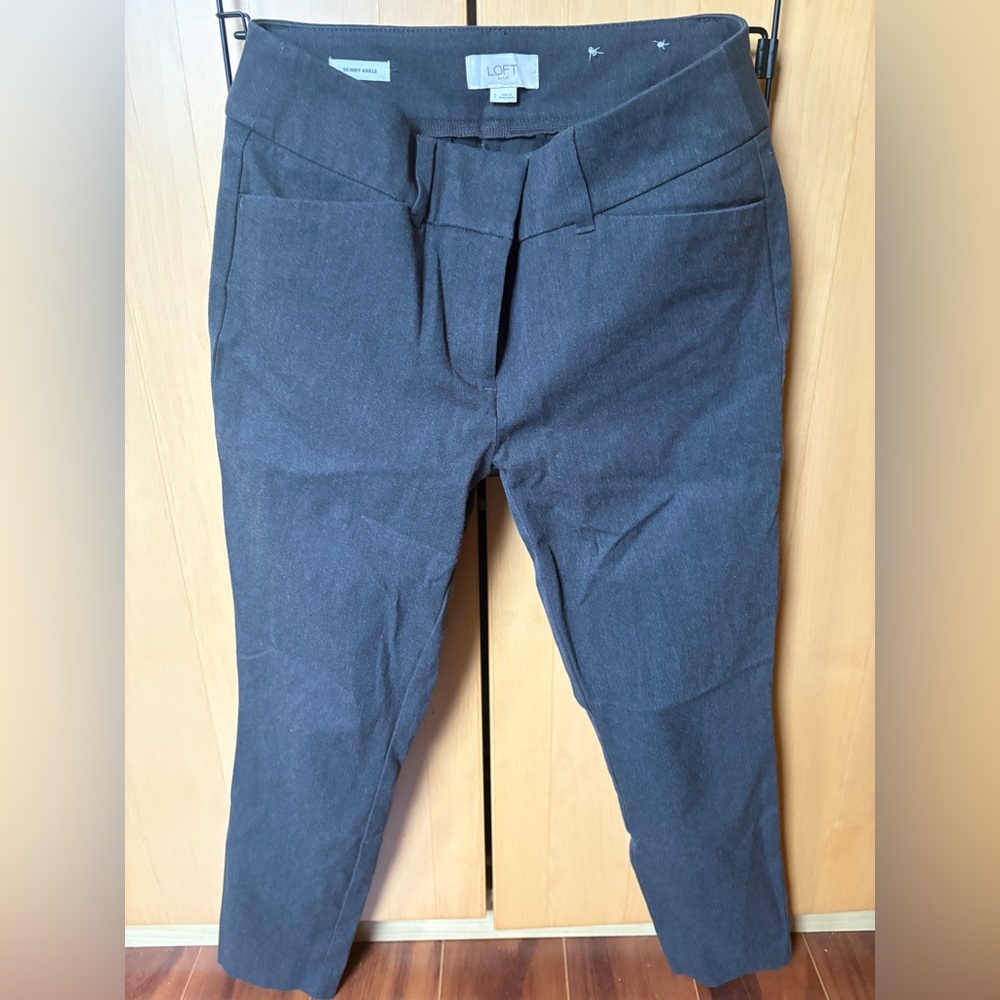LOFT Gray Pantsuit Elegant Design